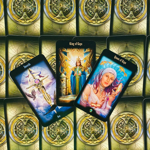 Legacy Of The Devine Tarot cards Llewellyn