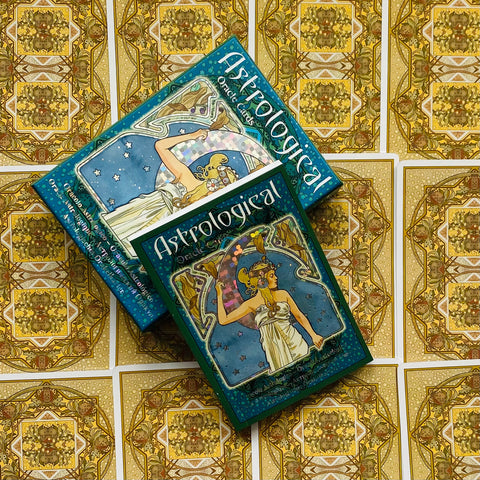 Astrological Oracle cards Lo Scarabeo