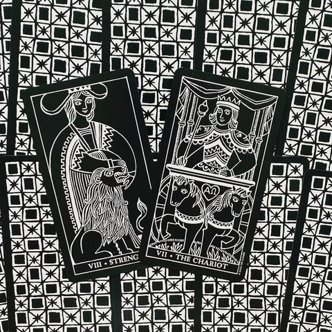 Inversion Tarot cards deck in a Tin US Games Systems