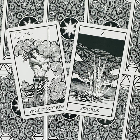 Bianco Nero Tarot Cards US Games Systems