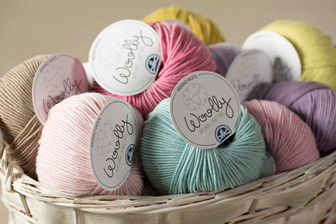 DMC Woolly 100% Merino Wool Yarn 50g 125m Superwash Soft Color 001