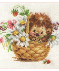 Alisa Siuvinėjimo rinkinys Ežiukas tarp gėlyčių 0-113 (13x11 cm) - Hobby.lt