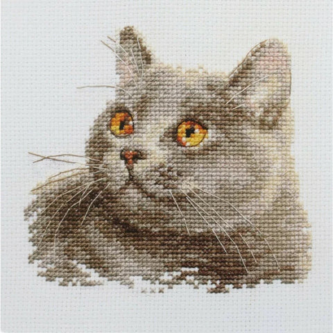 British Cat Cross Stitch Kit with 14 Count Aida Fabric, 13 Colors, Needle, 12 x 11 cm, Alisa, English Instructions
