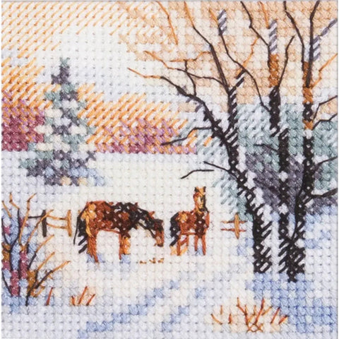 Cross Stitch Kit with Winter Landscape and Horses, Alisa Embroidery Set with Canvas, Cotton Threads, Needle and Pattern