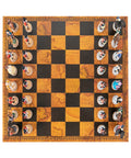 AMERICAN REVOLUTION: Handpainted Chess Set with Map Style Leatherette Chessboard - Hobby.lt 🇬🇧