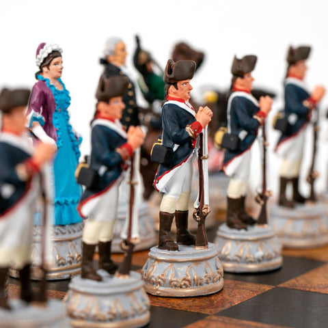 AMERICAN REVOLUTION: Handpainted Chess Set with Map Style Leatherette Chessboard - Hobby.lt 🇬🇧