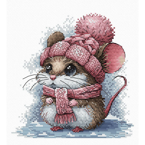 Winter Mouse Cross Stitch Kit with Hat, 16 Count Aida Fabric, 28 Colors, AVA Stitch, 13.5 x 14 cm