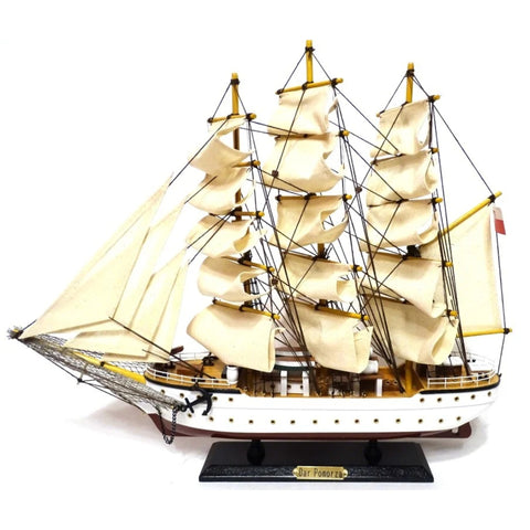 Sailing Ship Model Dar Pomorza Height 50cm | DARPOM50
