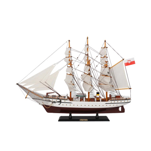 Sailing Ship Model Dar Pomorza | DARPOM80