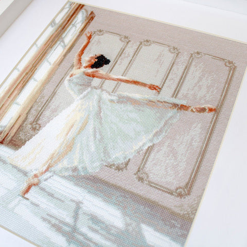 Ballerina SLETI901 - Cross Stitch Kit - Hobby.lt 🇬🇧