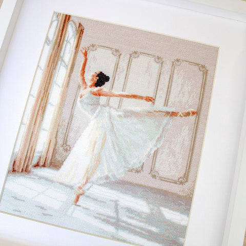 Ballerina SLETI901 - Cross Stitch Kit - Hobby.lt 🇬🇧