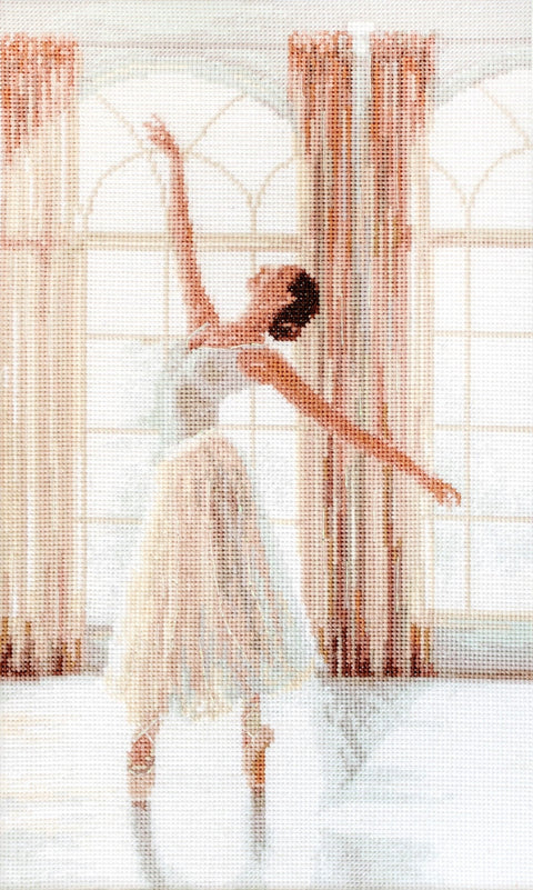 Ballerina SLETI906 - Cross Stitch Kit - Hobby.lt 🇬🇧