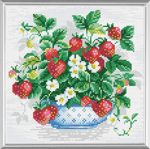 Basket of Strawberries diamond mosaic kit by RIOLIS Ref. no.: AM0008 - Hobby.lt 🇬🇧