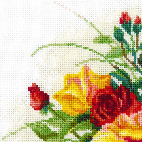 Basket With Roses cross stitch kit by RIOLIS Ref. no.: 1722 - Hobby.lt 🇬🇧