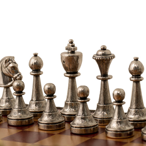 Beautiful Metal Chess Set with Leatherette Chessboard in Burgundy Colour