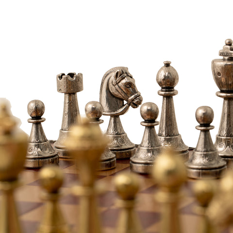 Beautiful Metal Chess Set with Leatherette Chessboard in Burgundy Colour