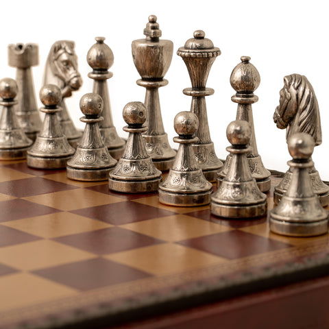 Beautiful Metal Chess Set with Leatherette Chessboard in Burgundy Colour