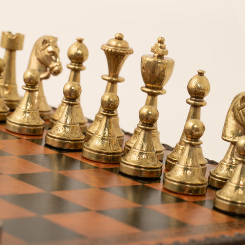 Beautiful Metal Chess Set with Leatherlike Board/Box + CHECKER Set