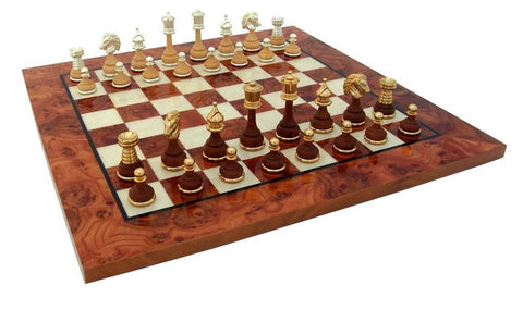 Beautiful Valuable Chess Set with Chess Board from Elm Wood - Hobby.lt 🇬🇧