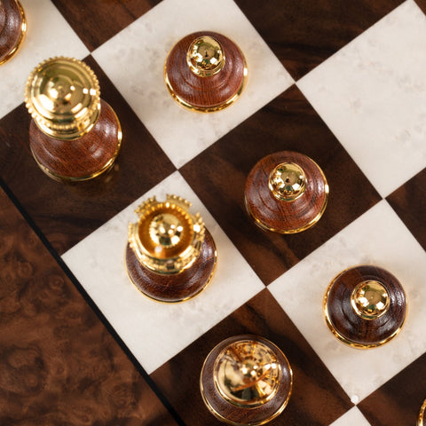 Beautiful Valuable Chess Set with Chess Board from Walnut Wood - Hobby.lt 🇬🇧