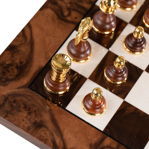 Beautiful Valuable Chess Set with Chess Board from Walnut Wood - Hobby.lt 🇬🇧