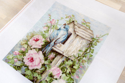 Bird House & Roses SB2352 - Cross Stitch Kit