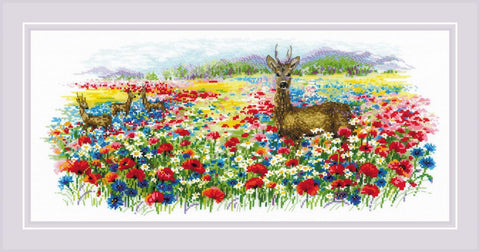 Blooming Meadow. Cross Stitch kit by RIOLIS Ref. no.: 2066 - Hobby.lt 🇬🇧