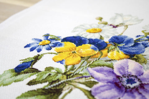 Bouquet of Flowers SB2348 - Cross Stitch Kit - Hobby.lt 🇬🇧