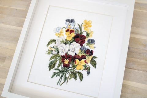 Bouquet of Pansies SBU4002 - Cross Stitch Kit - Hobby.lt 🇬🇧