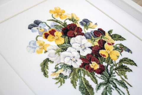 Bouquet of Pansies SBU4002 - Cross Stitch Kit - Hobby.lt 🇬🇧