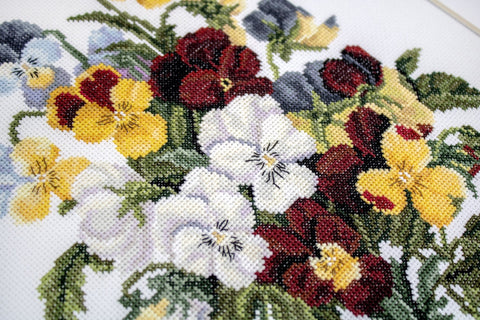 Bouquet of Pansies SBU4002 - Cross Stitch Kit - Hobby.lt 🇬🇧