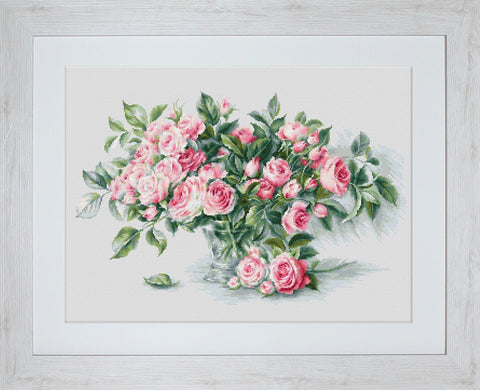 Bouquet of Pink Roses SBL22866 - Cross Stitch Kit by Luca - s - Hobby.lt 🇬🇧