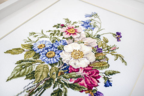 Bouquet of Summer Flowers SBU4004 - Cross Stitch Kit - Hobby.lt 🇬🇧