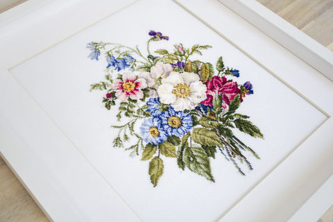 Bouquet of Summer Flowers SBU4004 - Cross Stitch Kit