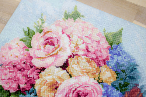 Bouquet SB2371 - Cross Stitch Kit