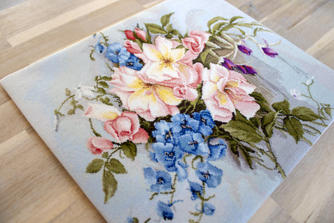 Bouquet with Bells SBA2362 - Cross Stitch Kit