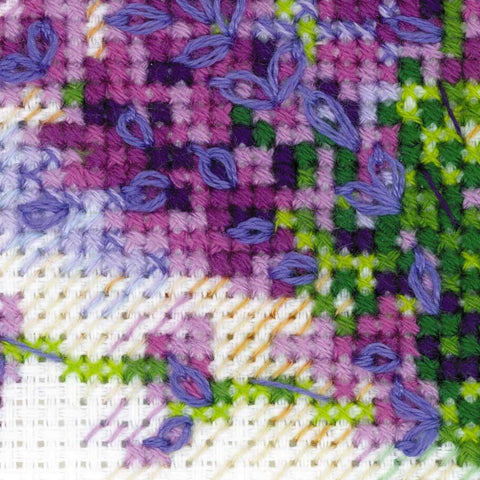 Bouquet with Lavender - Cross Stitch Kit from RIOLIS Ref. no.:1607 - Hobby.lt 🇬🇧