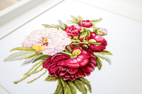 Bouquet with Peonies SB2354 - Cross Stitch Kit