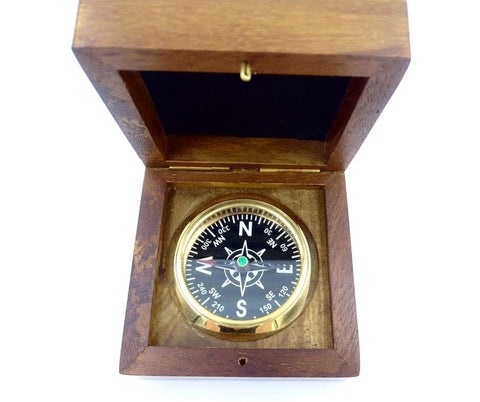 Brass Compass in wooden box - BN - 2260 - Hobby.lt 🇬🇧