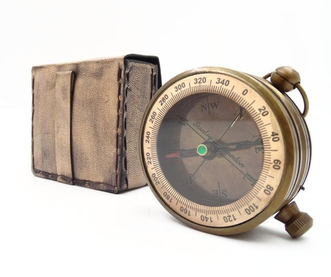 Brass retro compass in leather case - C0006