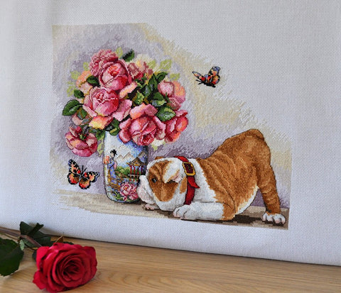 Bulldog & Butterflies SK94 cross stitch kit by Merejka