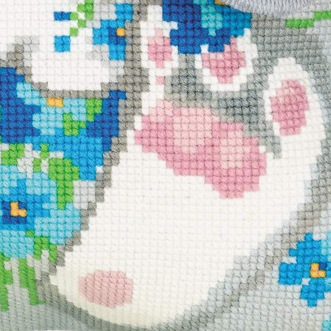 Bunny Cushion - Cross Stitch Kit from RIOLIS Ref. no.:1647 - Hobby.lt 🇬🇧