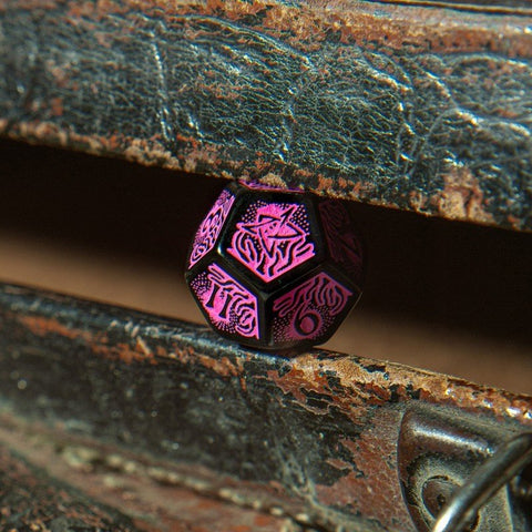 Call Of Cthulhu 7th Edition Dice Set black and purple - Hobby.lt 🇬🇧