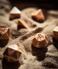 Call Of Cthulhu Masks Of Nyarlathotep Dice Set beige and burgundy - Hobby.lt 🇬🇧