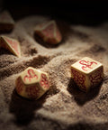 Call Of Cthulhu Masks Of Nyarlathotep Dice Set beige and burgundy - Hobby.lt 🇬🇧