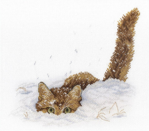 Cat in the Snow SNV - 557 cross stitch kit by MP Studio - Hobby.lt 🇬🇧