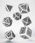 Celtic 3D Revised Dice Set white and black - Hobby.lt 🇬🇧