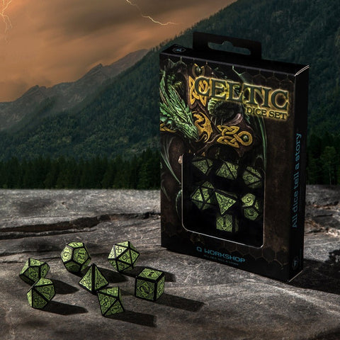 Celtic 3D Revised Dice Set black and green