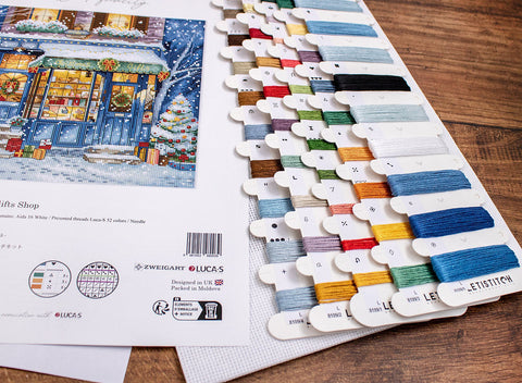 LetiStitch Cross Stitch Kit, Christmas Design, 21 x 21 cm, Zweigart Aida 16ct, 100% Cotton Threads, Luca-S Associated