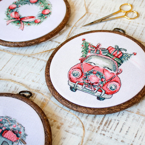 Christmas Retro Cars SLETI965 - Cross Stitch Kit